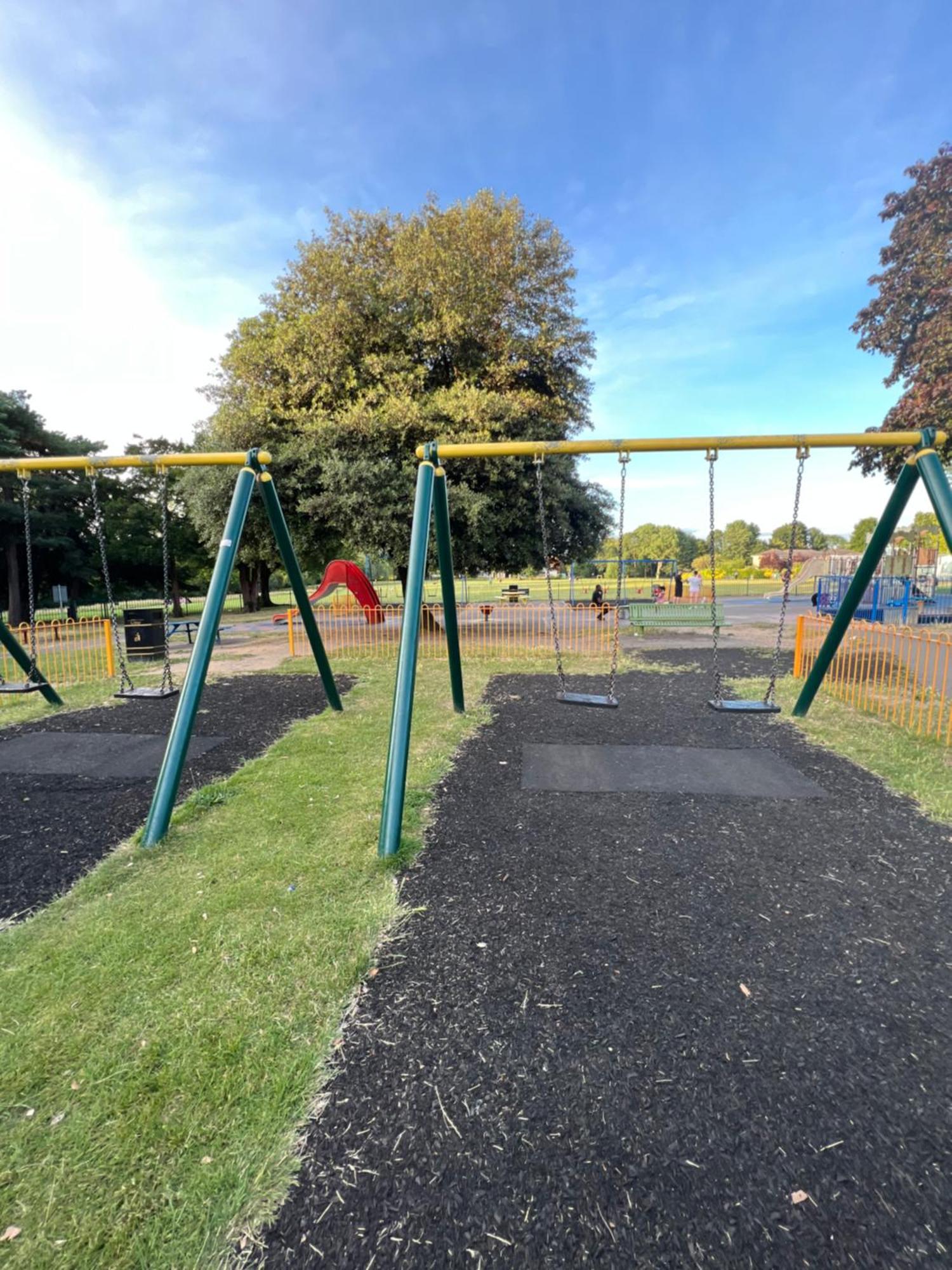 Cosy Private Flat In London, Free Parking On Premise Apartman Carshalton Kültér fotó